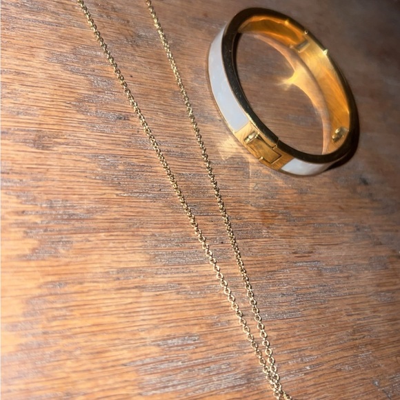 Kate Spade Gold necklace and bracelet - Picture 2 of 4